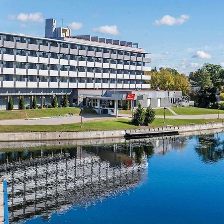 Econo Lodge Smiths Falls Bagian luar foto